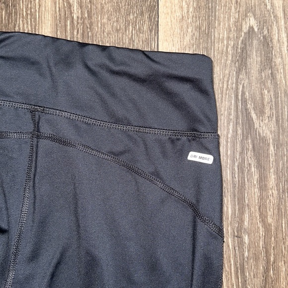 Fitted Workout Leggings - Picture 5 of 6